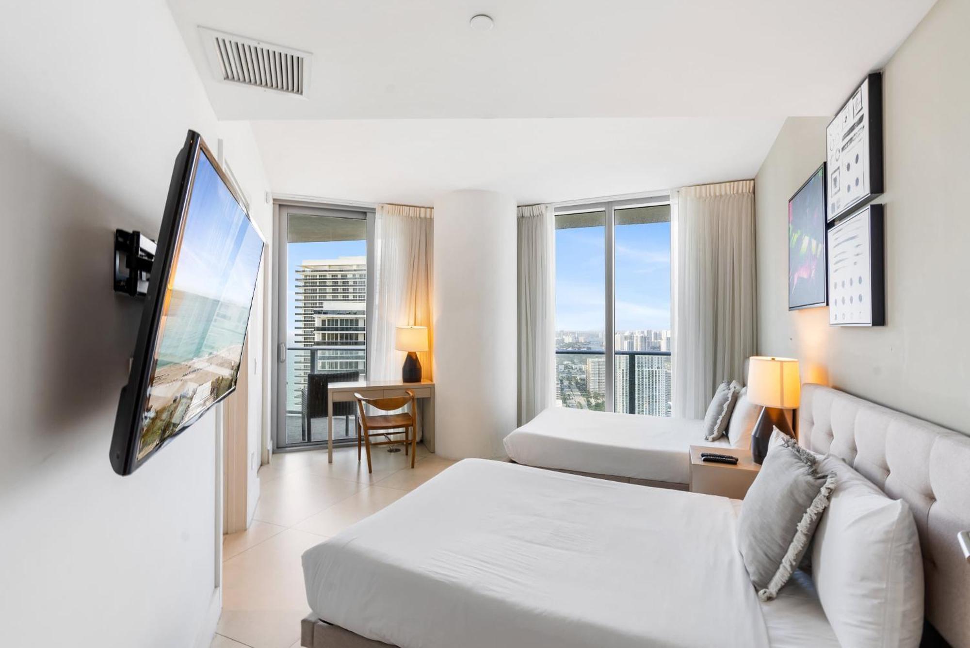 High Floor Corner 2 Bdr At Lyfe Resort Hollywood Luaran gambar