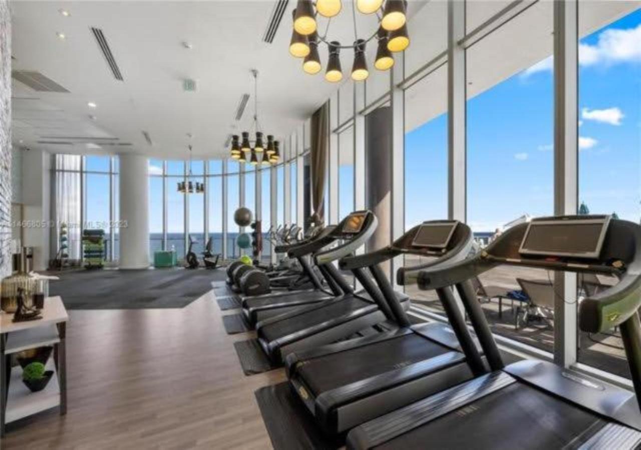 High Floor Corner 2 Bdr At Lyfe Resort Hollywood Luaran gambar